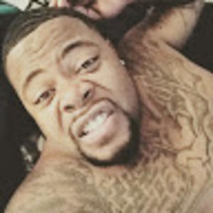 Meet your Posher, Dennis